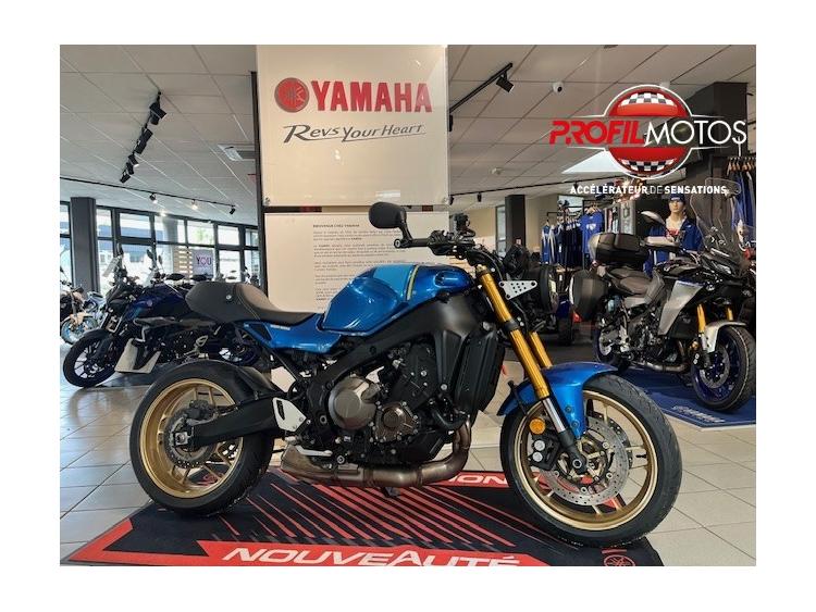 YAMAHA XSR 900