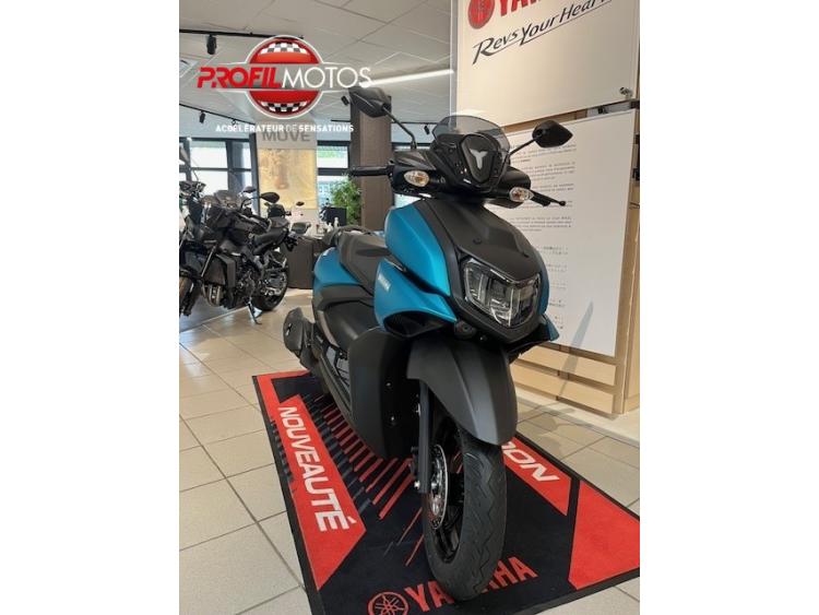 YAMAHA RayZR 125