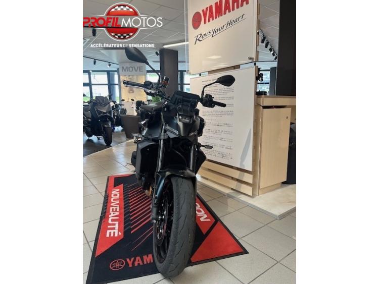 YAMAHA MT-09  Y-AMT