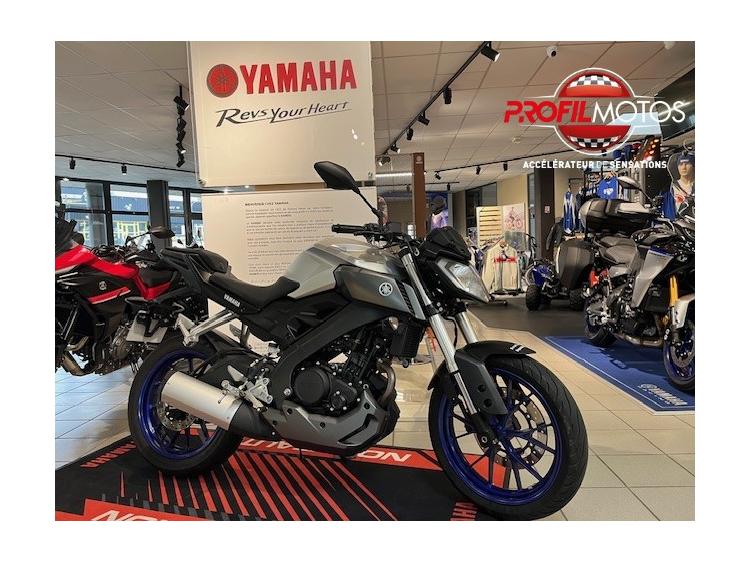YAMAHA MT-125