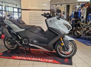 YAMAHA XP T-MAX 560 TECH MAX
