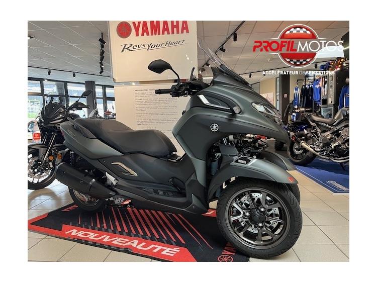YAMAHA TRICITY 300