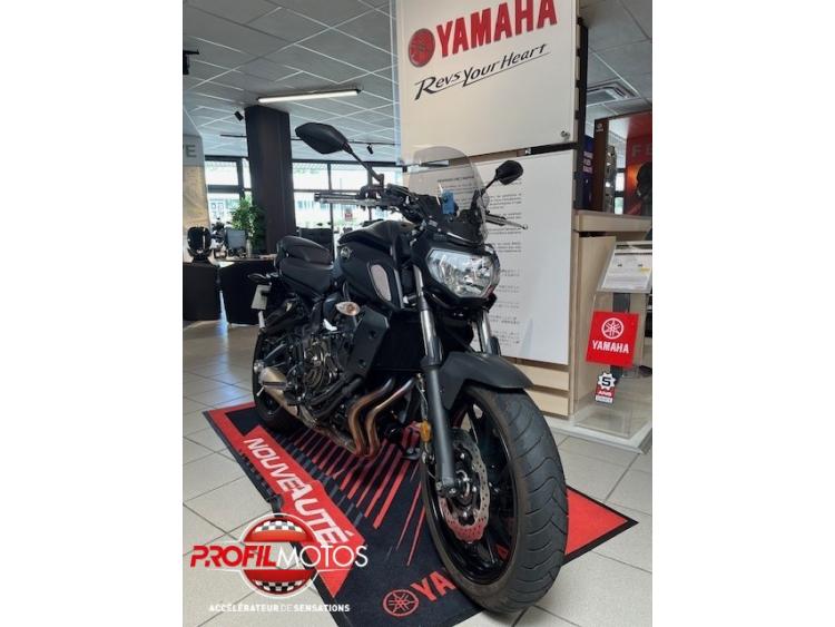YAMAHA MT-07 ABS